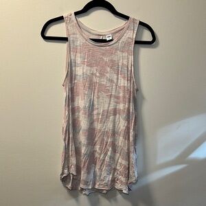 Women’s Old Navy Luxe Pink Camo High Neck Sleeveless Tank Size S